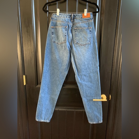 BDG / Urban Outfitters Pintuck Tapered Mom Jeans - Size 27 - Picture 4 of 5